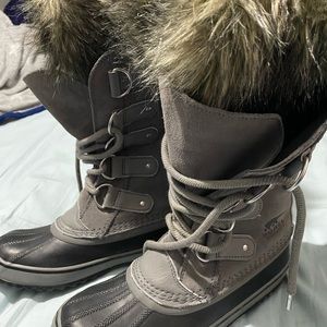 Sorel Joan of Arc Boots Women Size 9